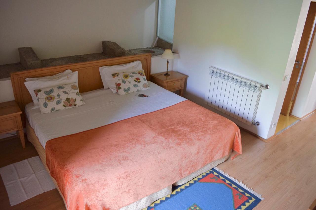 Mosteiro De S. Cristovao De Lafoes Bed & Breakfast 4*